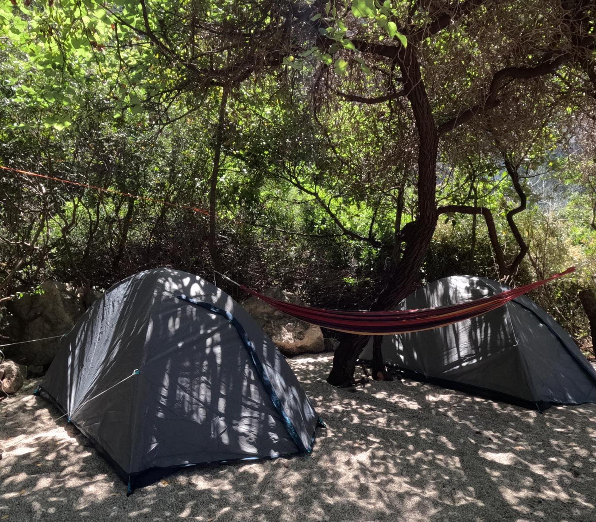 Lost Paradise Eco Camping Himare Bagian luar foto