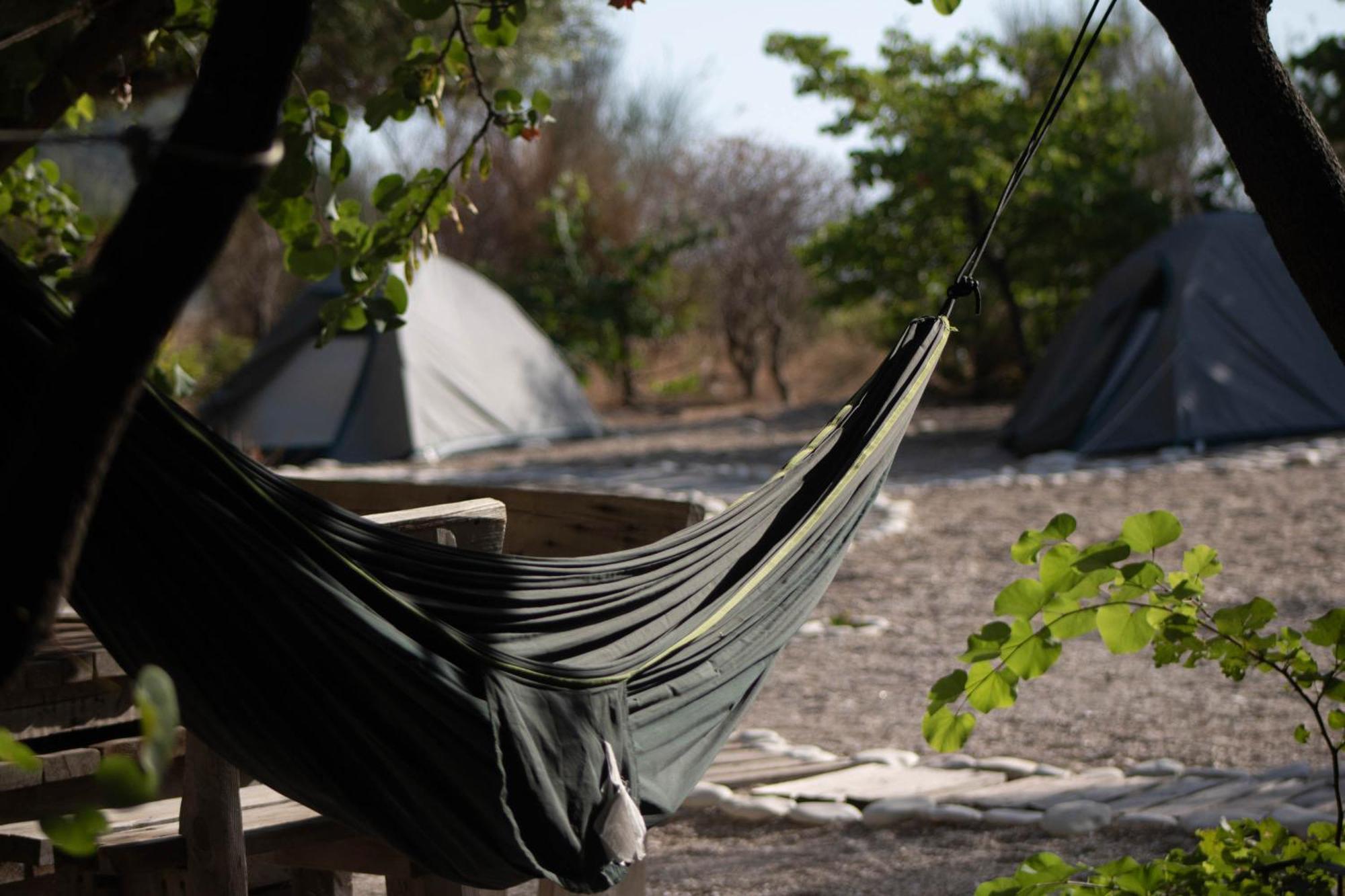 Lost Paradise Eco Camping Himare Bagian luar foto